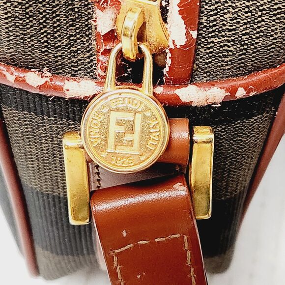 Vintage Fendi Penguin Striped Leather Shoulder Bag Multicolor Zip VTG Designer - Picture 16 of 16